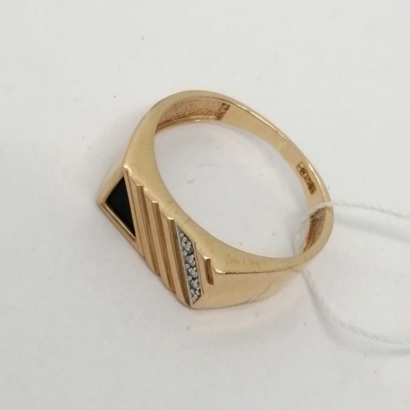 kmm028640_1